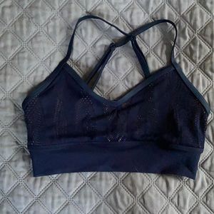 Alo sports bra